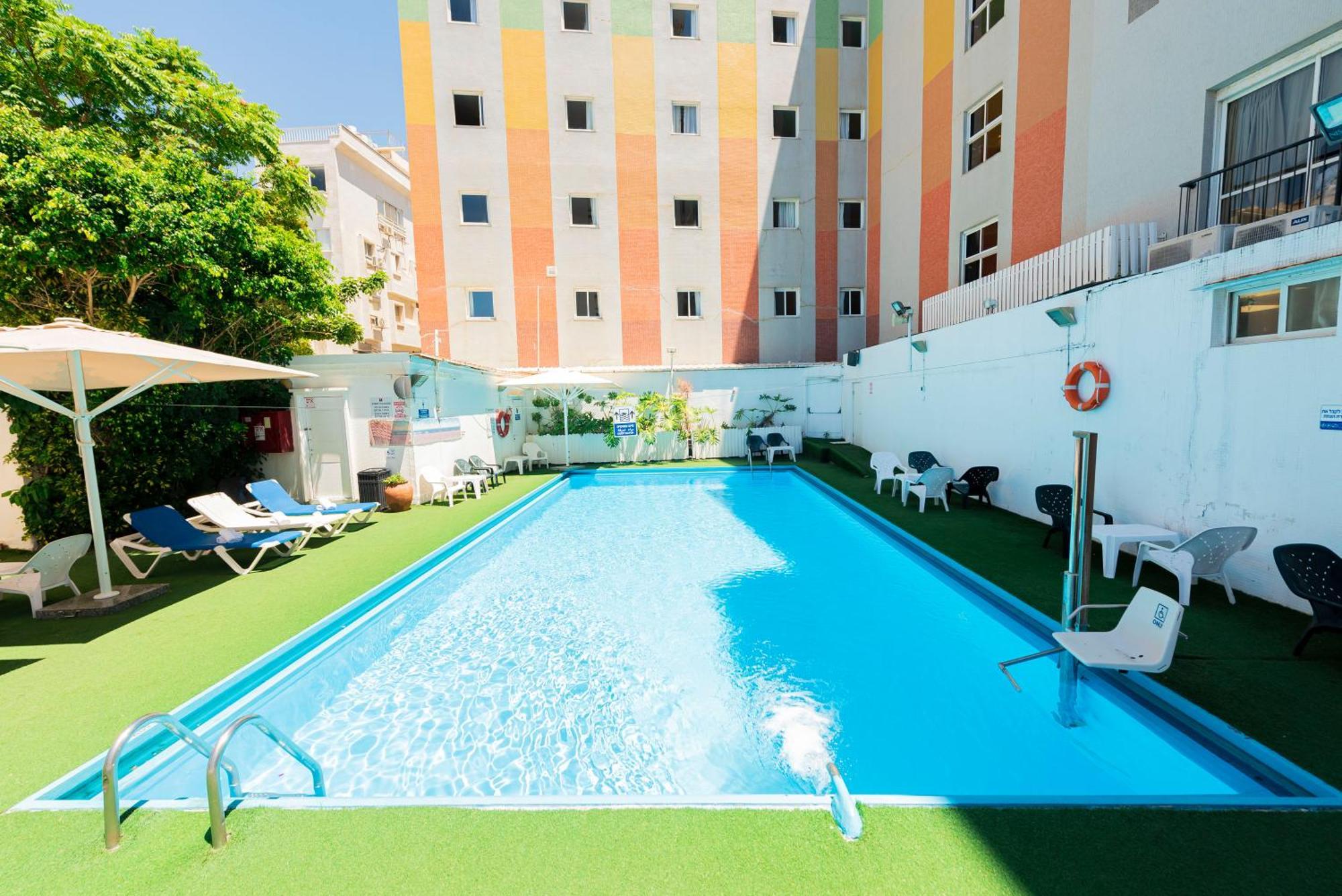 Hotel Basel Tel-Aviv エクステリア 写真
